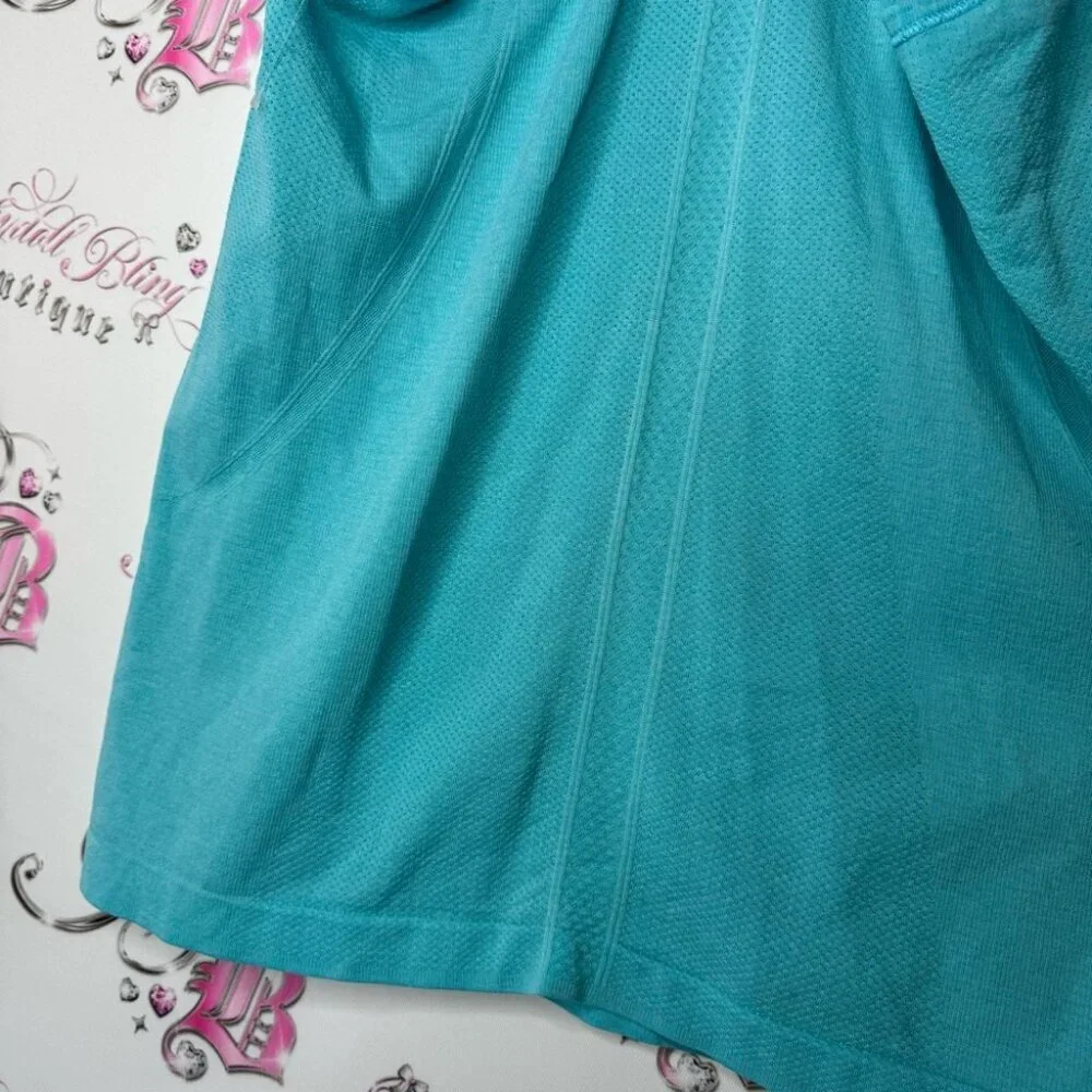 Lululemon shirt stretchy yoga rare racer back logo silver Turquoise Tank Top